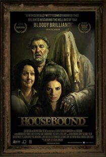 دانلود فیلم Housebound 201418389-2130505327