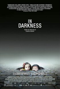 دانلود فیلم In Darkness 201113748-1715472428