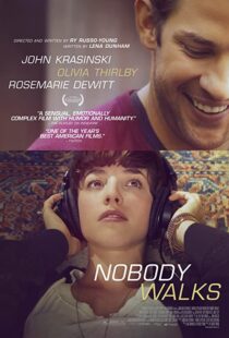 دانلود فیلم Nobody Walks 2012102829-205000734